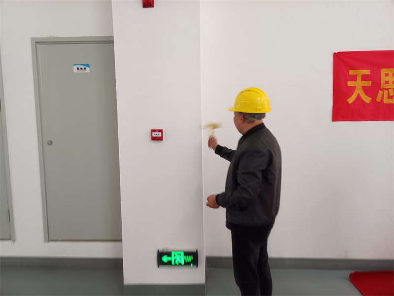 <a href=http://www.wgychina.com/gccf/ target=_blank class=infotextkey>合肥廠房裝修</a>